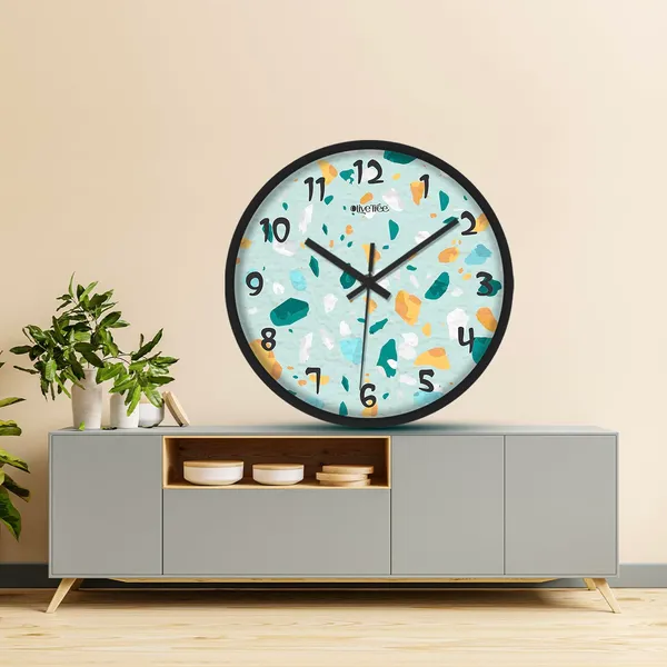 Plastic_Wall_Clock