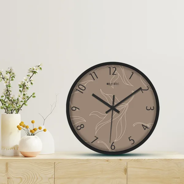 Plastic_Wall_Clock