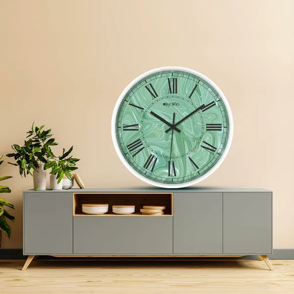 Plastic_Wall_Clock