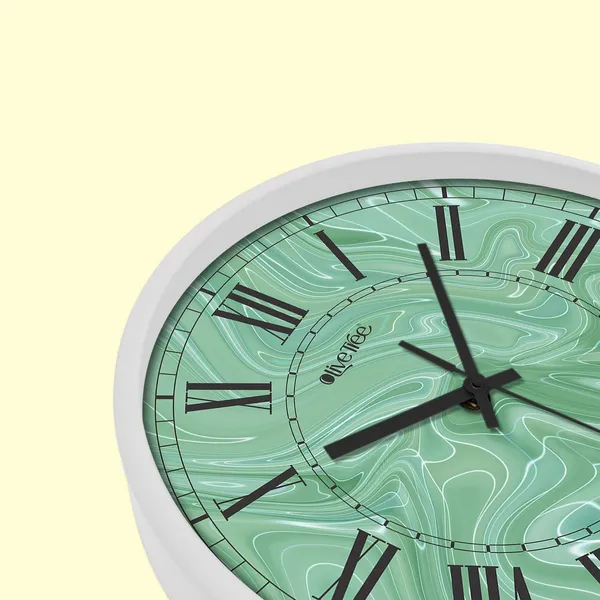Plastic_Wall_Clock