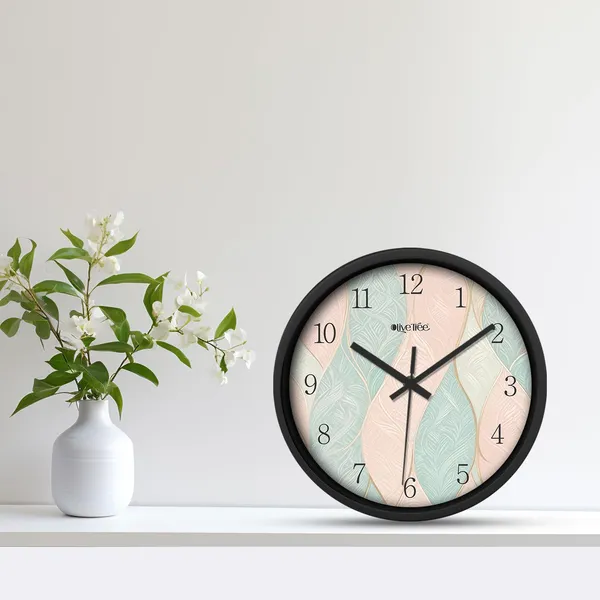 Plastic_Wall_Clock