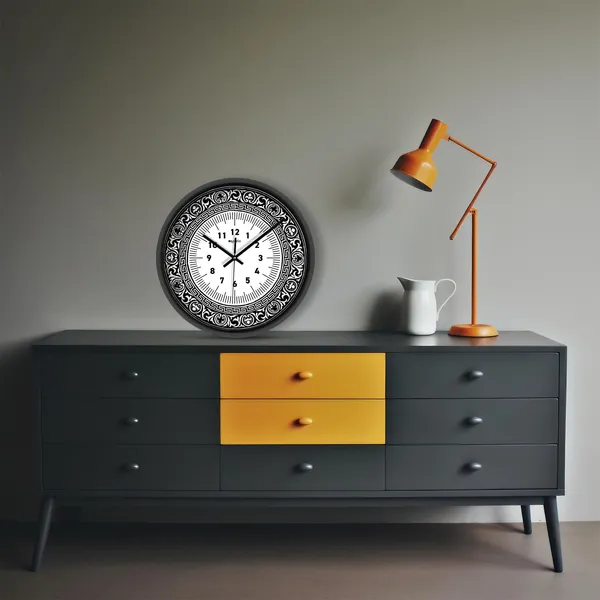 Round_Plastic_Wall_Clock