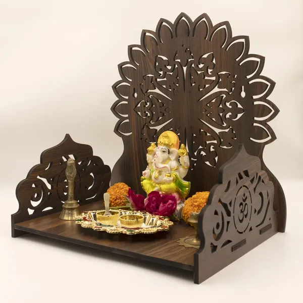 Wooden_Pooja_Stand_Mandir