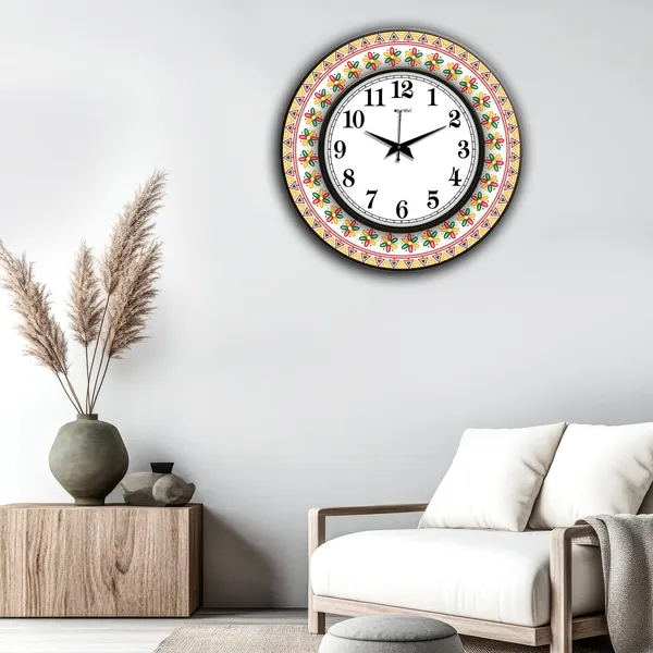 Rangoli_Glass_Wall_Clock