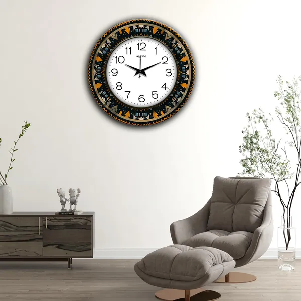 Wall_Clock_With_Glass