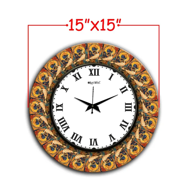 Wall_Clock_With_Glass