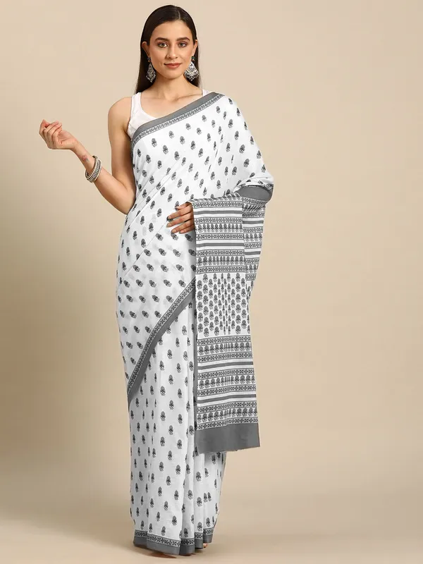 White_Kalamkari_Pure_Cotton_Saree_For_Women