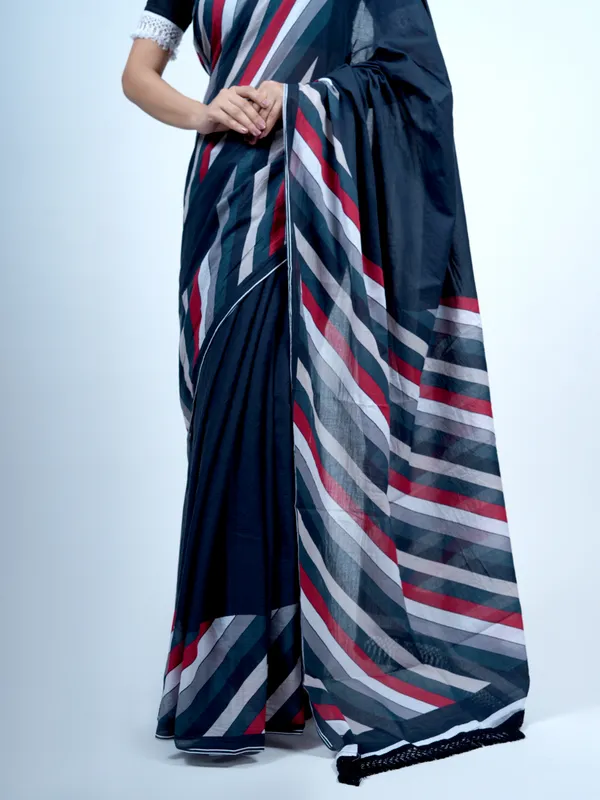 Navy_Blue_Striped_Printed_Pure_Cotton_Saree_For_Women
