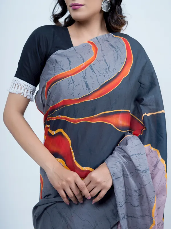 Grey_Batik_Printed_Pure_Cotton_Saree_For_Women