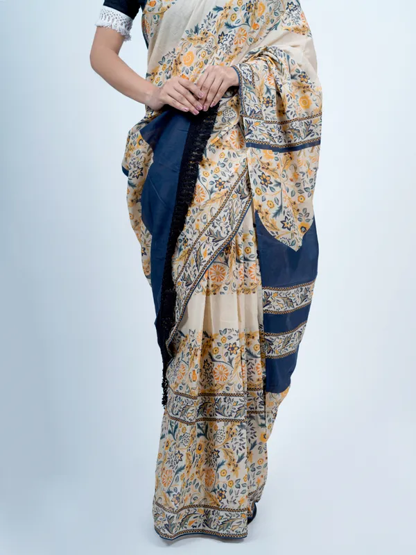 Beige_Floral_Printed_Pure_Cotton_Saree_For_Women