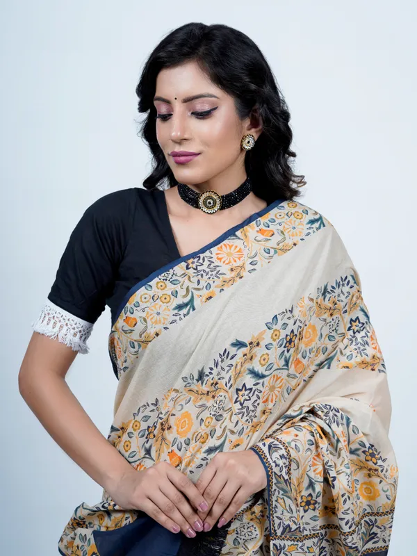 Beige_Floral_Printed_Pure_Cotton_Saree_For_Women