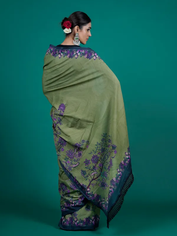 Green_Floral_Printed_Pure_Cotton_Saree_For_Women
