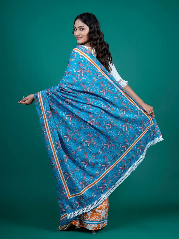 Blue_Floral_Printed_Pure_Cotton_Saree_For_Women