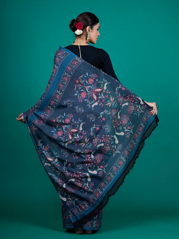 Blue_Floral_Printed_Pure_Cotton_Saree_For_Women