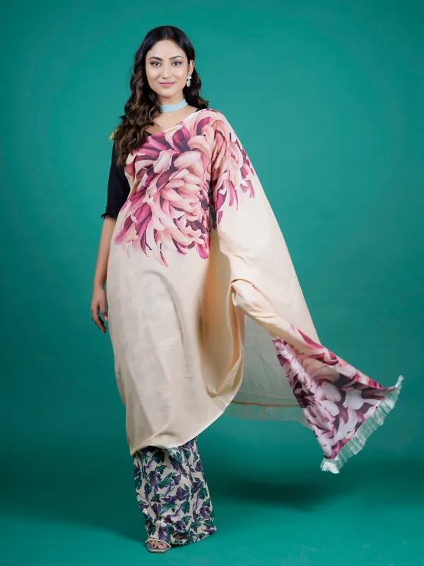 Beige_Floral_Printed_Pure_Cotton_Saree_For_Women