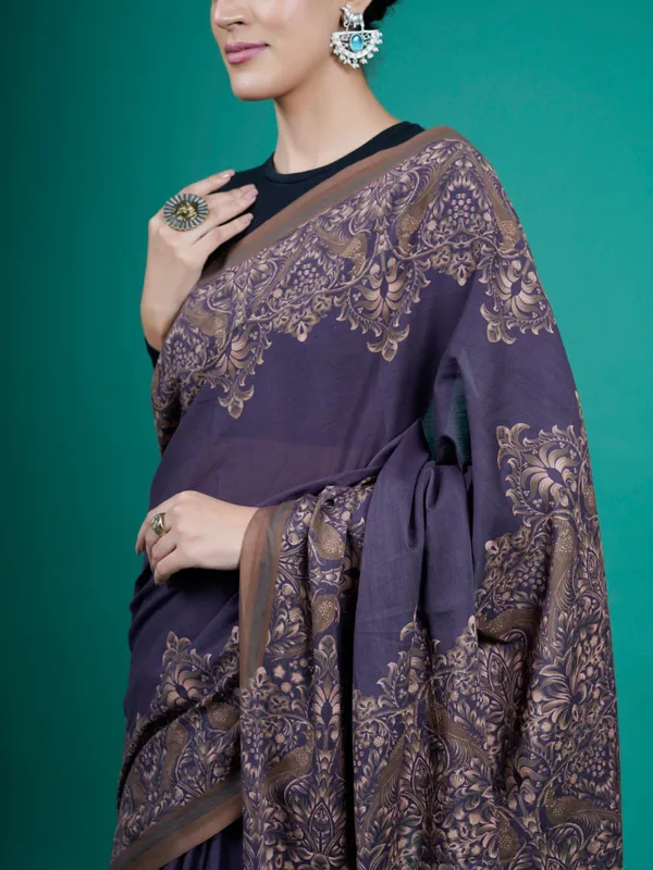 Lavender_Floral_Printed_Pure_Cotton_Saree_For_Women