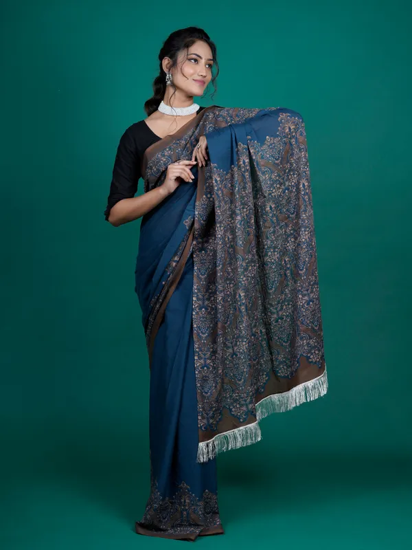 Navy_Blue_Ethnic_Printed_Pure_Cotton_Tasselled_Saree_For_Women