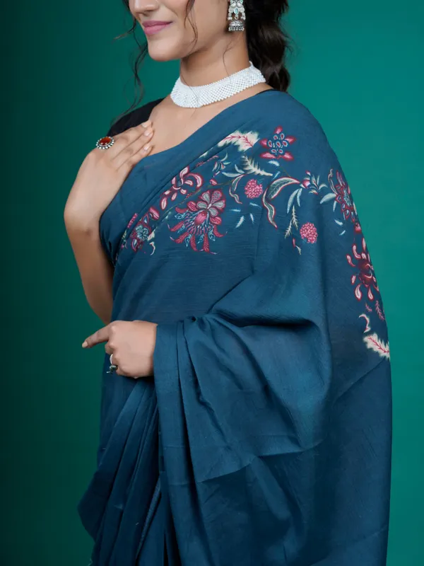 Navy_Blue_Navy_Floral_Printed_Pure_Cotton_Saree_For_Women