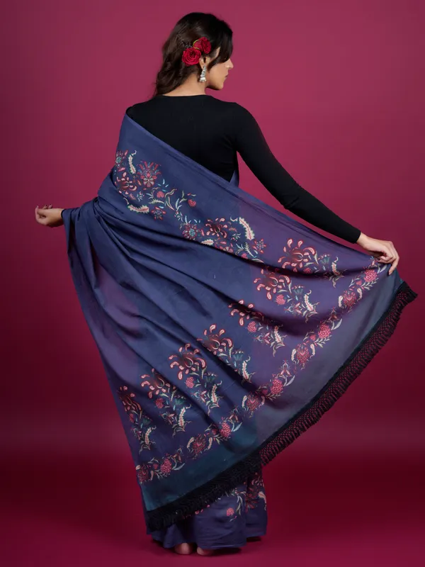 Navy_Blue_Floral_Printed_Pure_Cotton_Saree_For_Women
