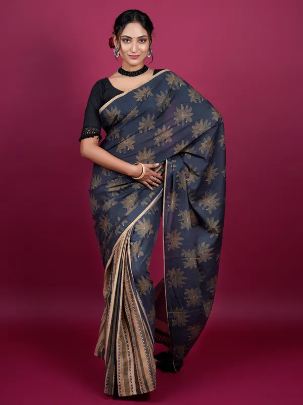 Black_Floral_Printed_Pure_Cotton_Saree_For_Women