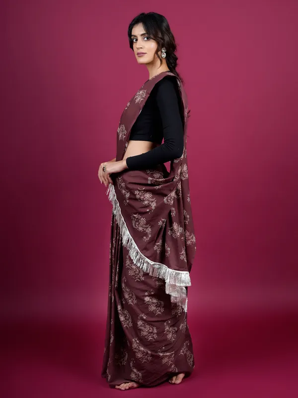 Coffee_Brown_Floral_Printed_Pure_Cotton_Saree_For_Women