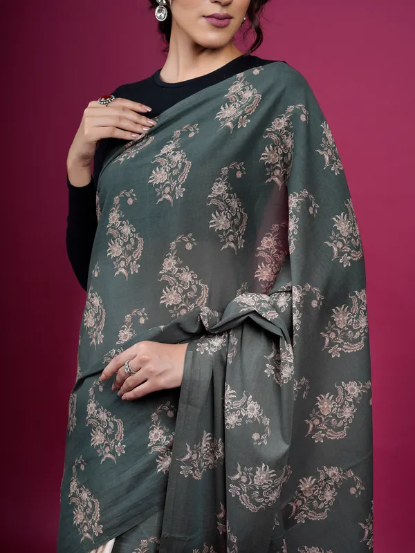 Black_Floral_Printed_Pure_Cotton_Half_And_Half_Saree_For_Women
