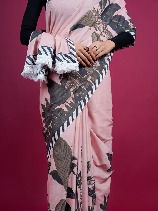 Light_Pink_Floral_Printed_Pure_Cotton_Saree_For_Women