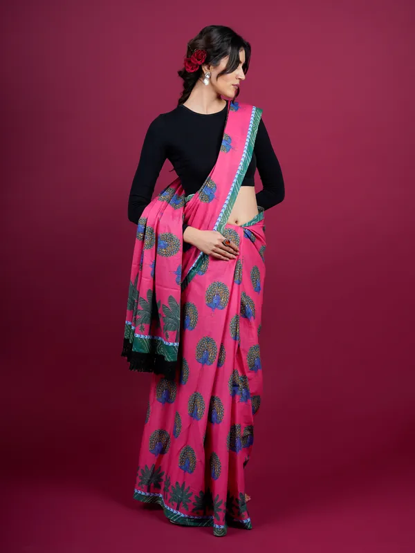 Pink_Floral_Printed_Pure_Cotton_Saree_For_Women
