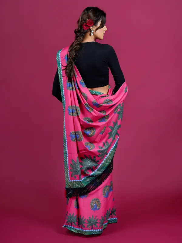 Pink_Floral_Printed_Pure_Cotton_Saree_For_Women