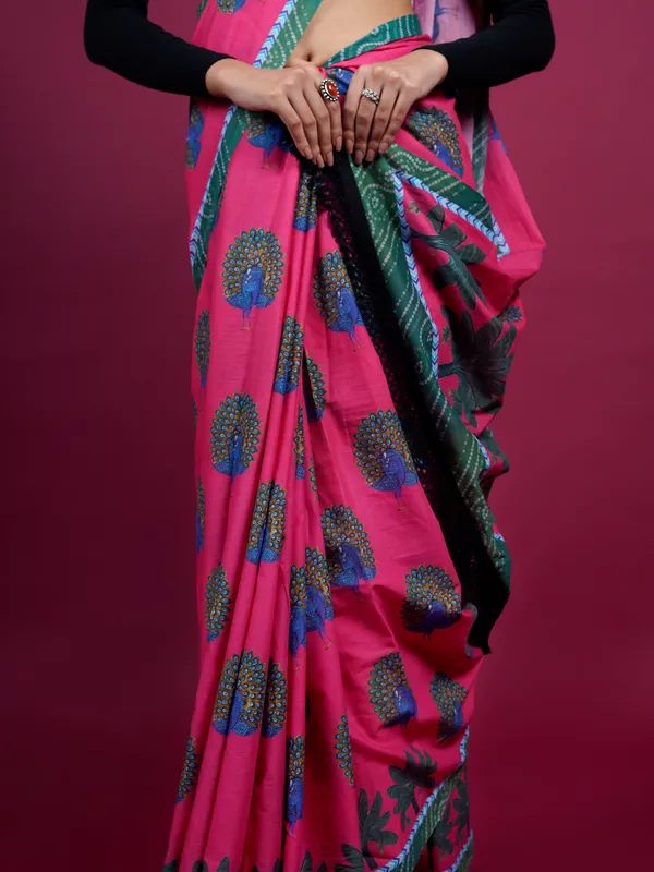 Pink_Floral_Printed_Pure_Cotton_Saree_For_Women