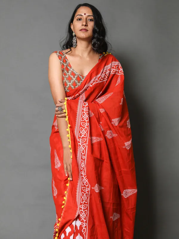 Orange_&_Grey_Ethnic_Motifs_Pure_Cotton_Saree_For_Women