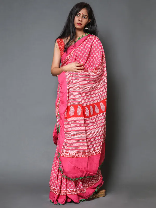 Pink_&_White_Ethnic_Motifs_Pure_Cotton_Saree_For_Women
