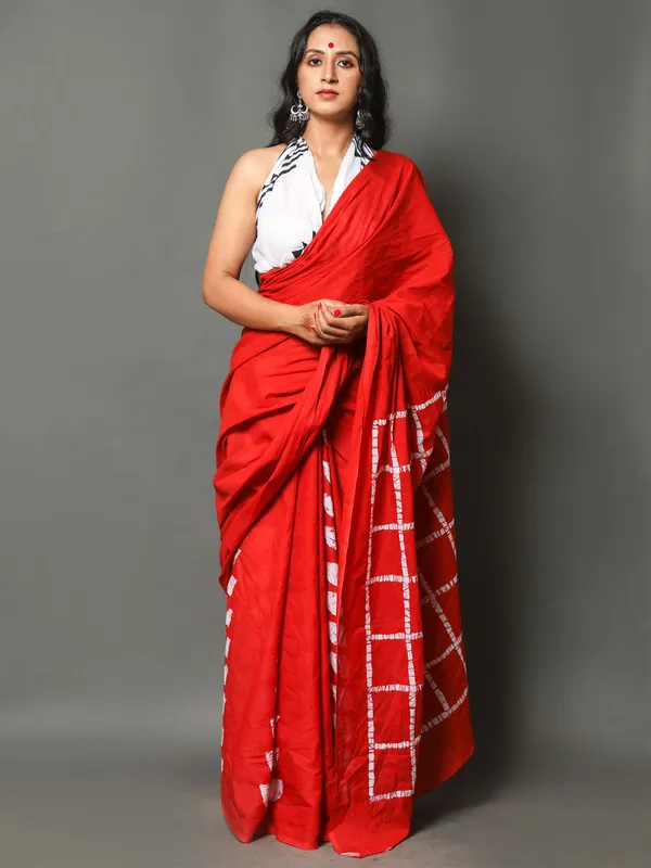 Red_&_White_Printed_Pure_Cotton_Saree_For_Women