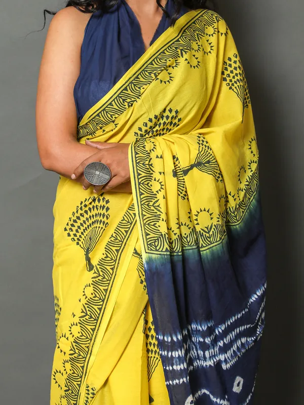 Yellow_&_Blue_Floral_Printed_Pure_Cotton_Saree_For_Women