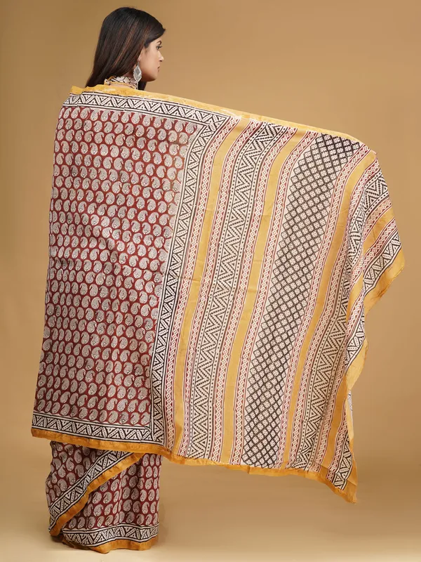Maroon_&_Orange_Ethnic_Motifs_Zari_Pure_Cotton_Block_Print_Saree_For_Women