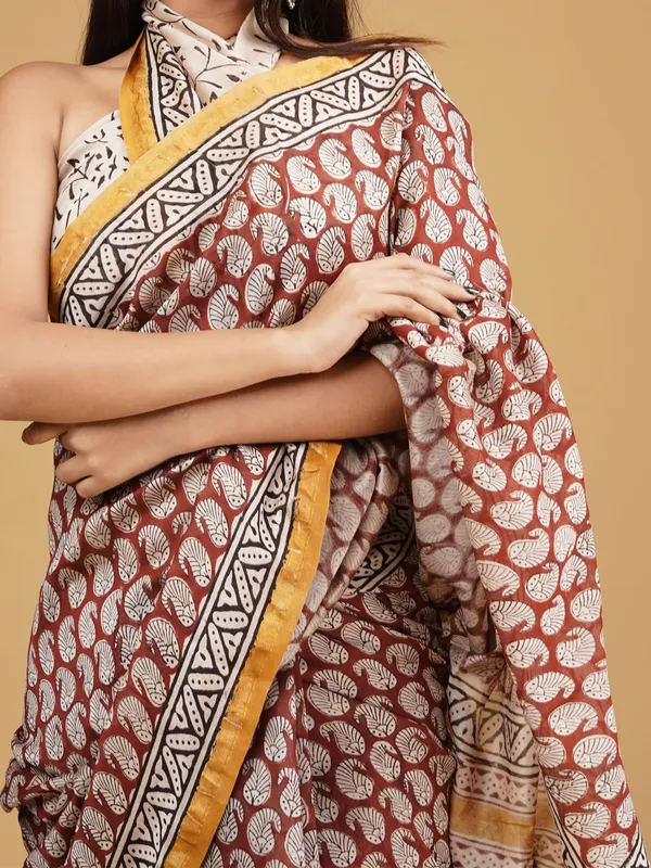 Maroon_&_Orange_Ethnic_Motifs_Zari_Pure_Cotton_Block_Print_Saree_For_Women