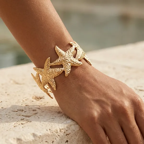 Textured_Gold-Tone_Starfish_Cuff_Bracelet