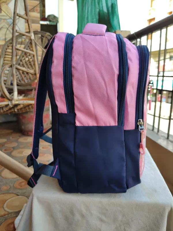 Pink_Polyester_Kids_Backpack_For_Kids