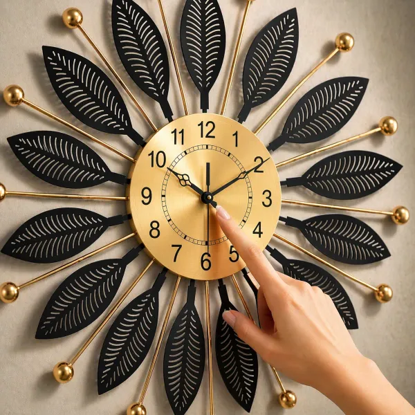 Luxury_Black_&_Gold_Metal_Leaf_Wall_Clock_–_Modern_Decorative_Silent_Wall_Clock_for_Living_Room_&_Bedroom