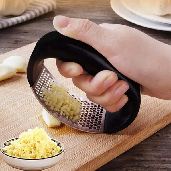 Stainless_Steel_Garlic_Press_Crusher_Easy_To_Use_Garlic_Grinder_For_Crushing_Quick_And_Convenient_Kitchen_Tool_Garlic_Crushing_Tool_Handy_Garlic_Crusher_Multicolor_Pack_Of_1
