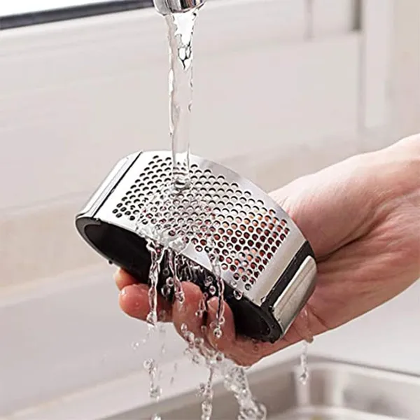 Stainless_Steel_Garlic_Press_Crusher_Easy_To_Use_Garlic_Grinder_For_Crushing_Quick_And_Convenient_Kitchen_Tool_Garlic_Crushing_Tool_Handy_Garlic_Crusher_Multicolor_Pack_Of_1