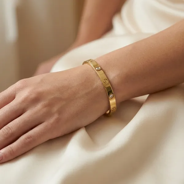 Gold_Toned_Stainless_Steel_Bracelet_With_Multi_Crystal_Stone