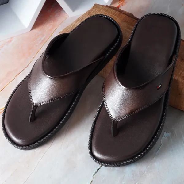 Brown_Synthetic_Solid_Slippers_For_Men