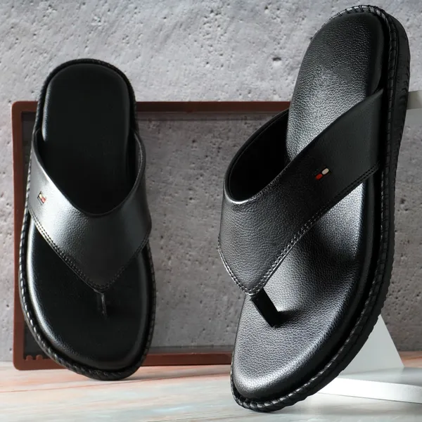 Black_Foam_Solid_Slippers_For_Men