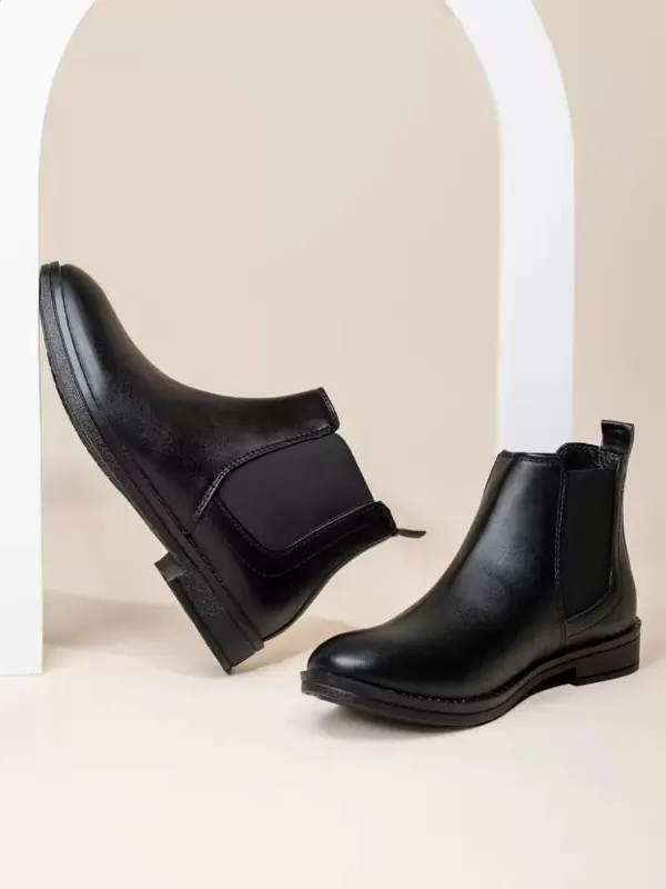 Black_Synthetic_Chelsea_Boots_For_Men