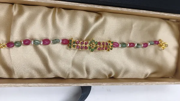 Real_Emerald_n_Real_Ruby_Premium_Bracelet_For_Women