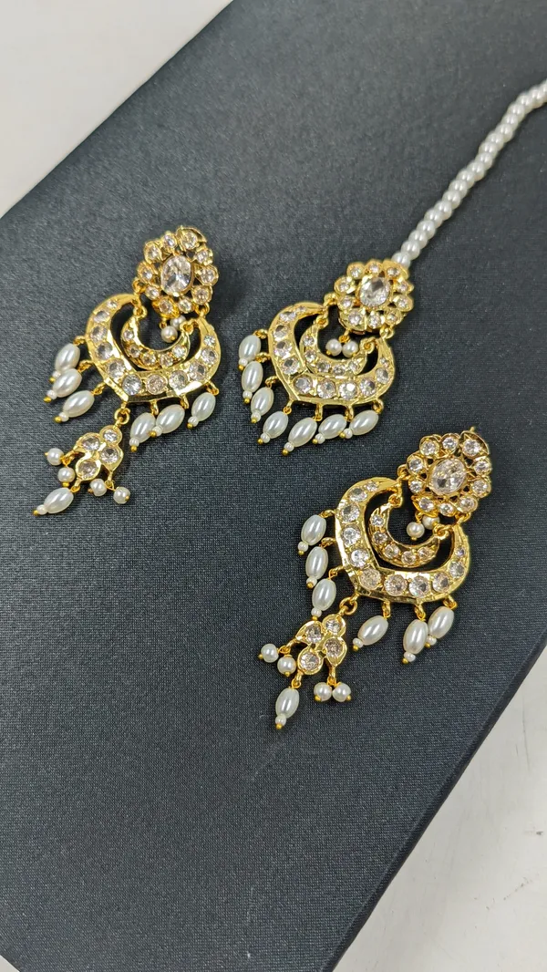 Mahira_Pearls_Tikka_And_Chandbali