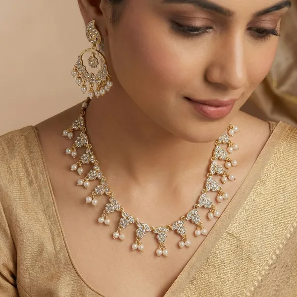 Rakshi_Pearl_Necklace_Set_For_Women