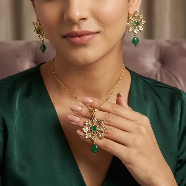 Karanphool_Green_Premium_Pendant_Set_For_Women