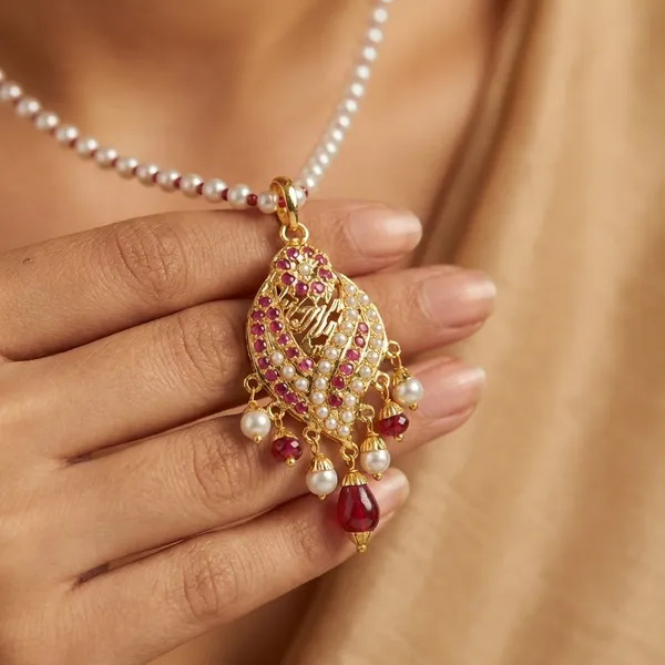 Amaira_Ruby_Premium_Pendant_Set_For_Women